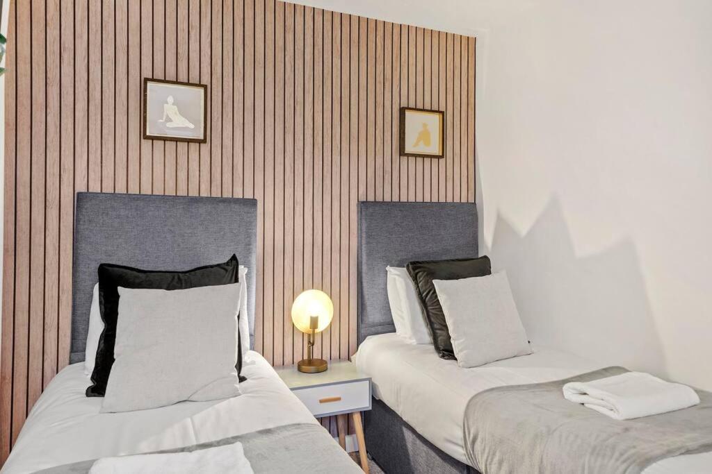 Aesthetic Cambridge Cottage Sleeps 5! Exteriör bild